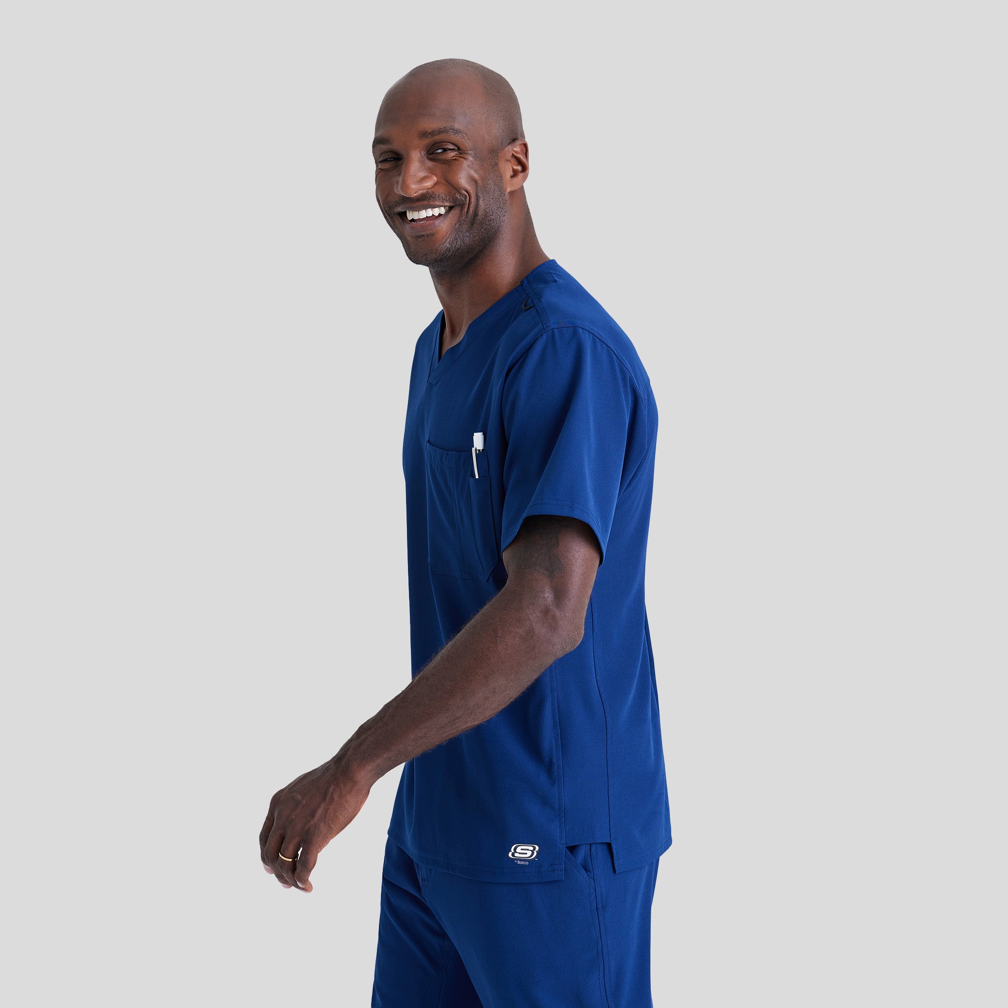Men's Structure 1-Pocket V-Neck Scrub Top | Navy