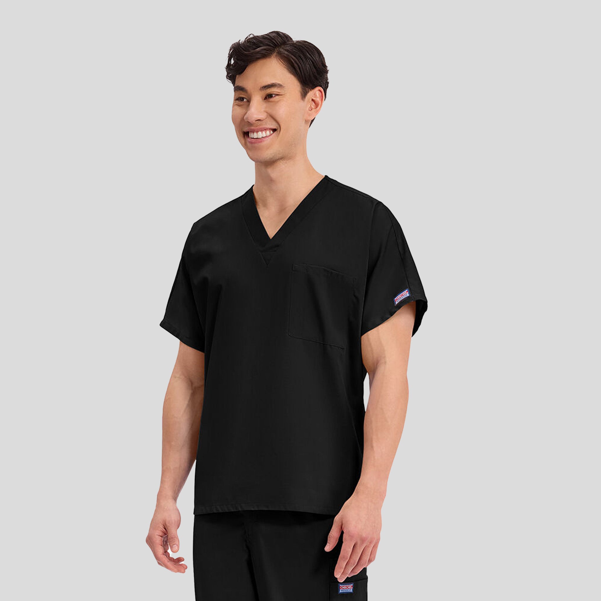 Unisex V-Neck 1 Pocket | Black