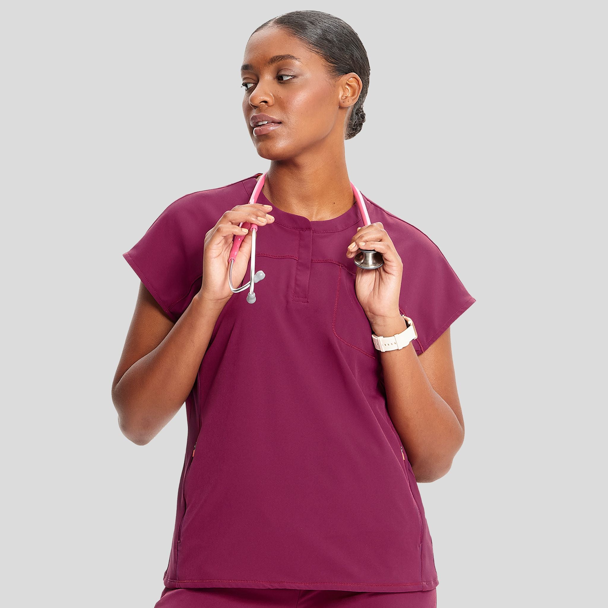 IN_INFINITY_GNR8_henleyTOP_622A_WINE_FRONT2