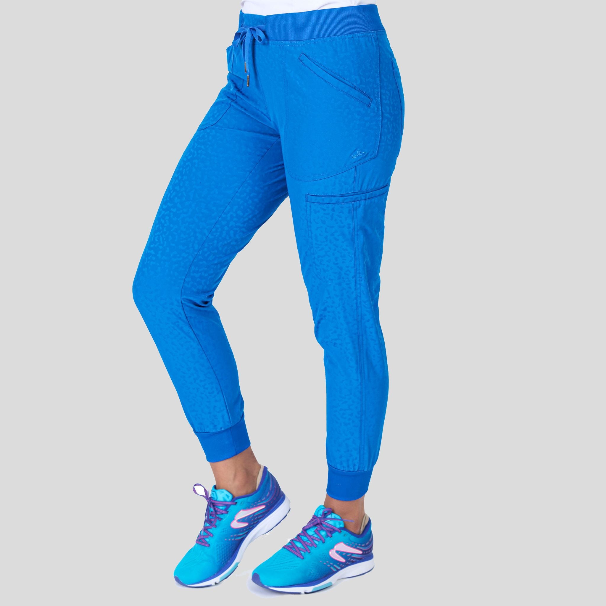 Zavate_javquard_1070_royal_left2