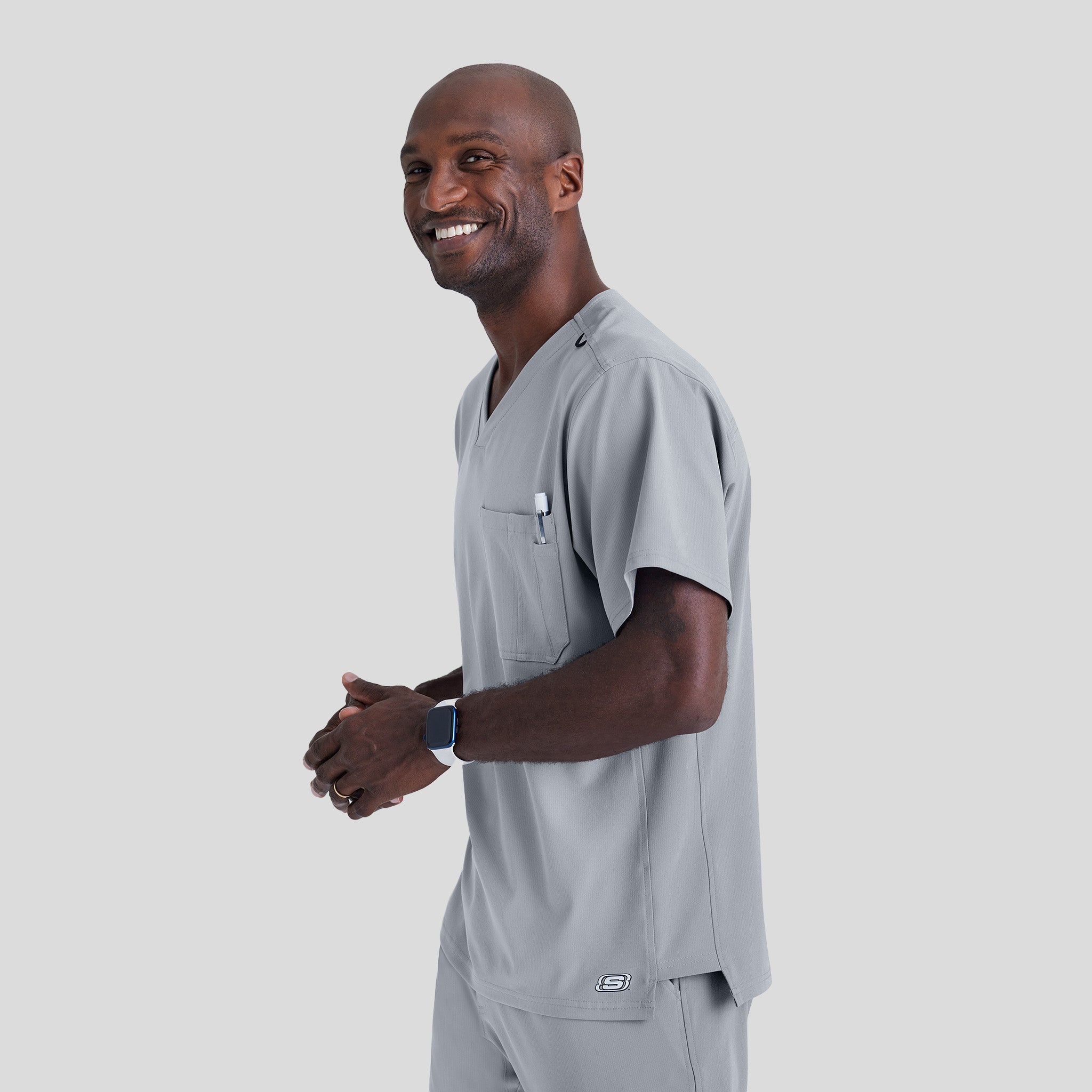 Men's Structure 1-Pocket V-Neck Scrub Top | Moonstruck