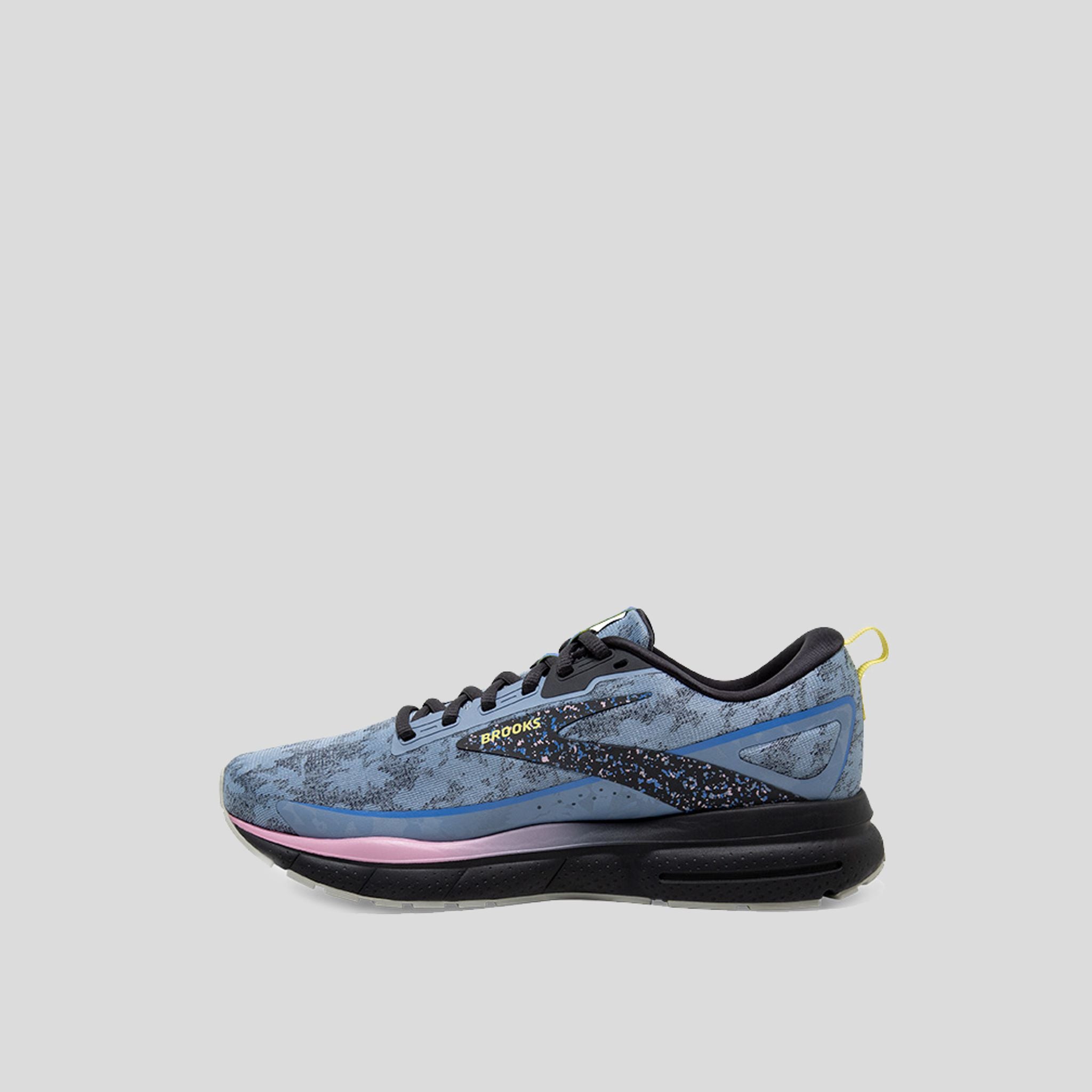 Trace 3 | Rainwashed/Ebony/Corsage