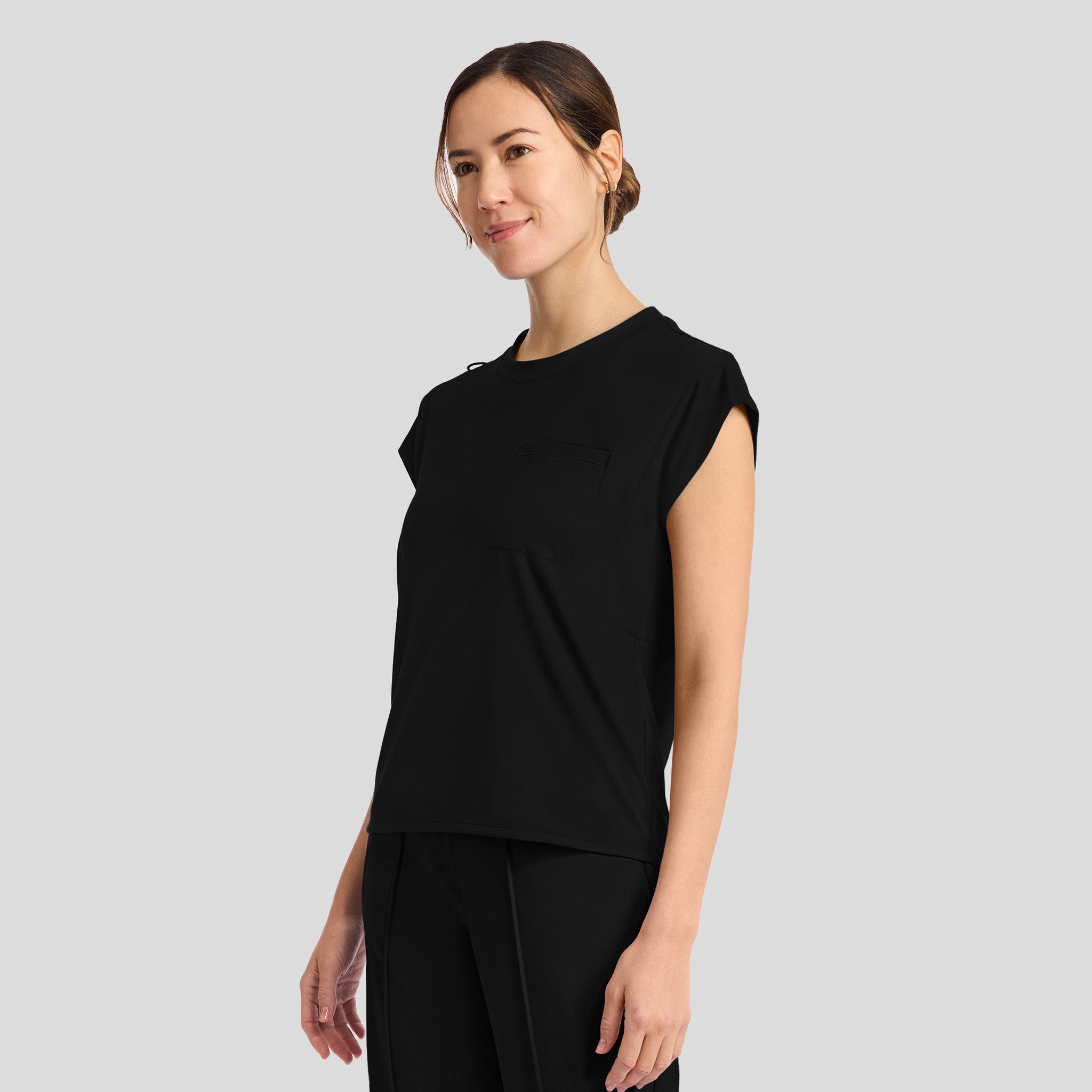 Achieve Crew Neck Scrub Top | Black