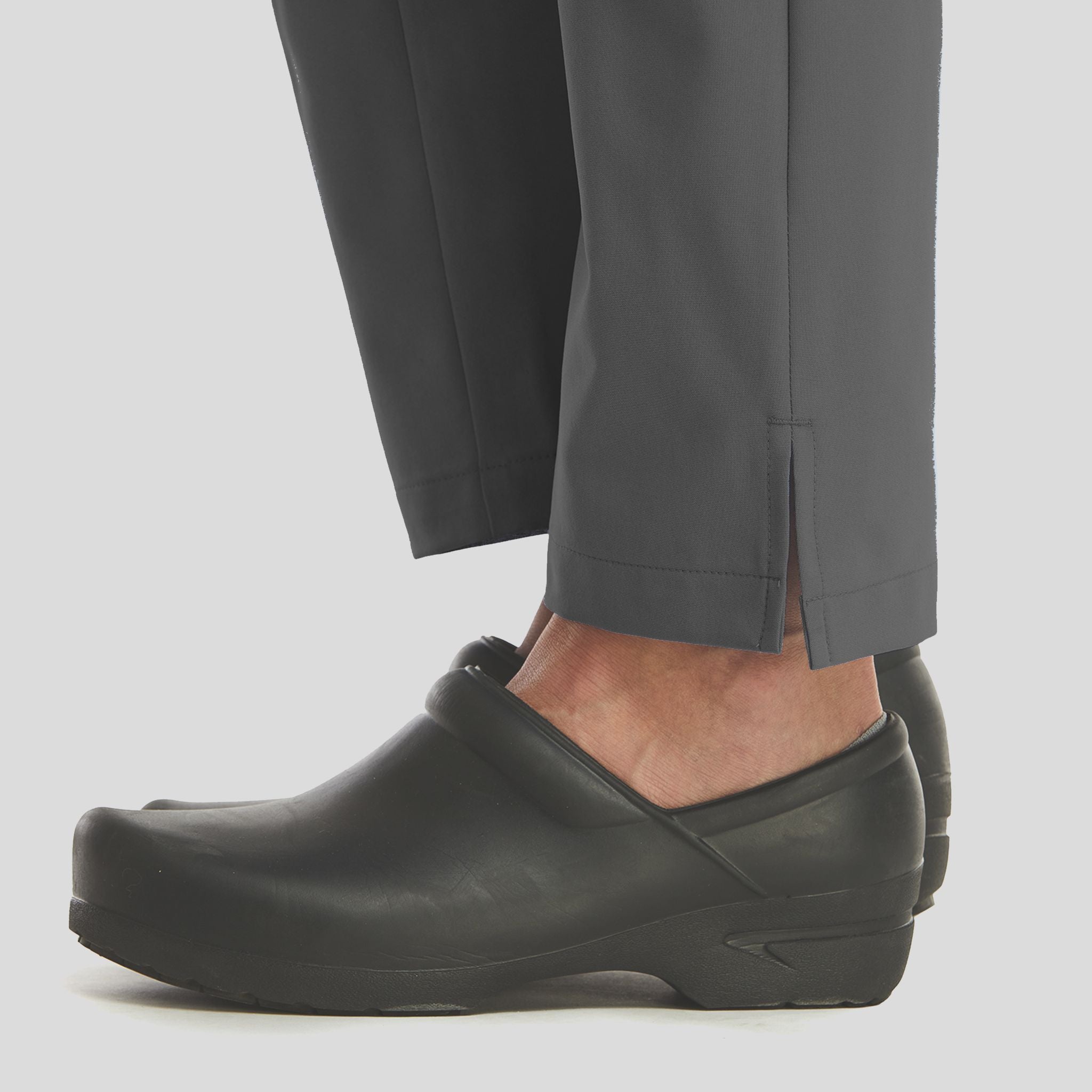 Maevn_Momentum_5091_pewter_detail2